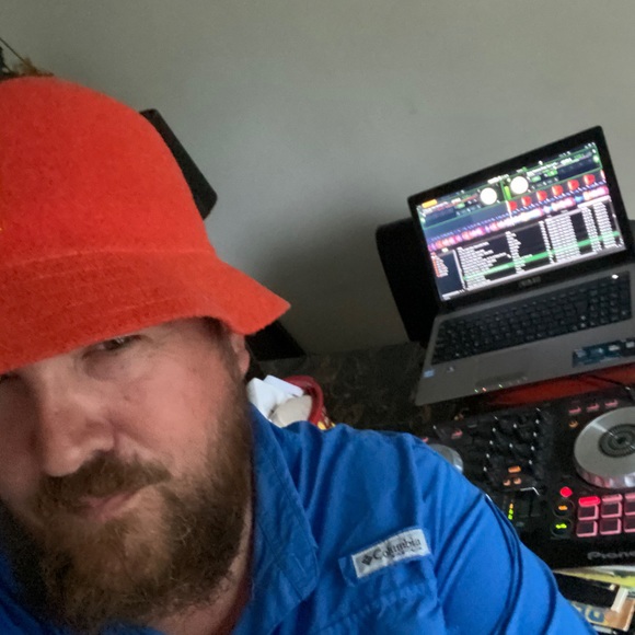 Meet your Posher, Steve - Picture 1 of 1